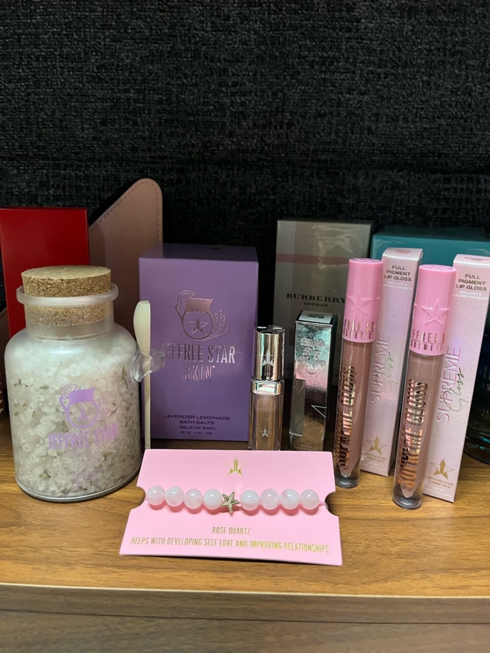 Jeffree Star Pink Rose Quartz Bracelet with Pink Lip Gloss Trio
